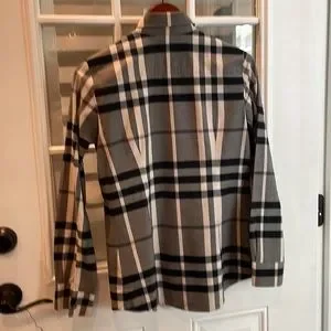 Burberry トップス サイズ1 国内即発】バーバリー トップス 8072662 A7028 XS (Burberry